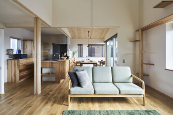 【予約制】築9年 食とヨガと猫の家 ～住んでいる人から本音が聞ける見学会～